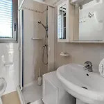 Cozy In With Wifi 度假居 *